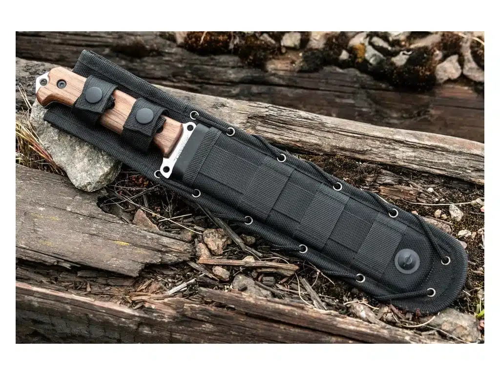 Kizlyar Supreme Survivalist X AUS-8 LSW Walnut - Nôž